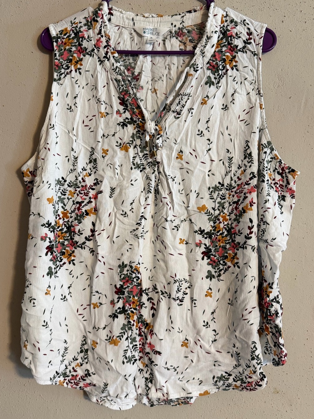 Size 3X : Market & Spruce White Floral Sleeveless Henley Tank